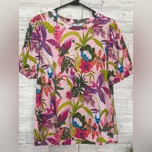 Crown & Ivy Womens Tropical Floral Round Neck Short Sleeve puff shirt Sz Medium